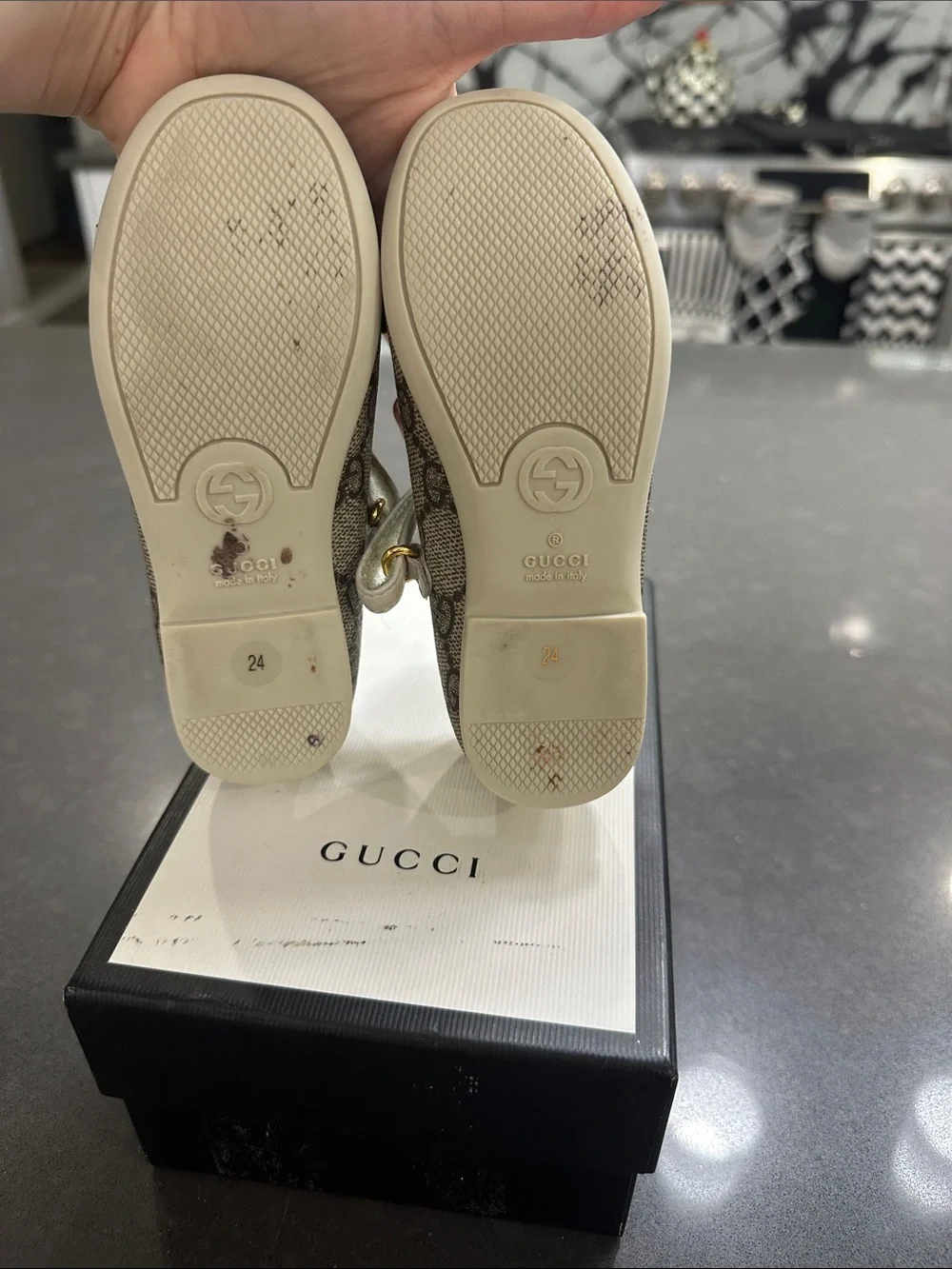 Gucci Girls' Heart Ribbon Mary Jane Ballet Flats - Beige, Green & Red